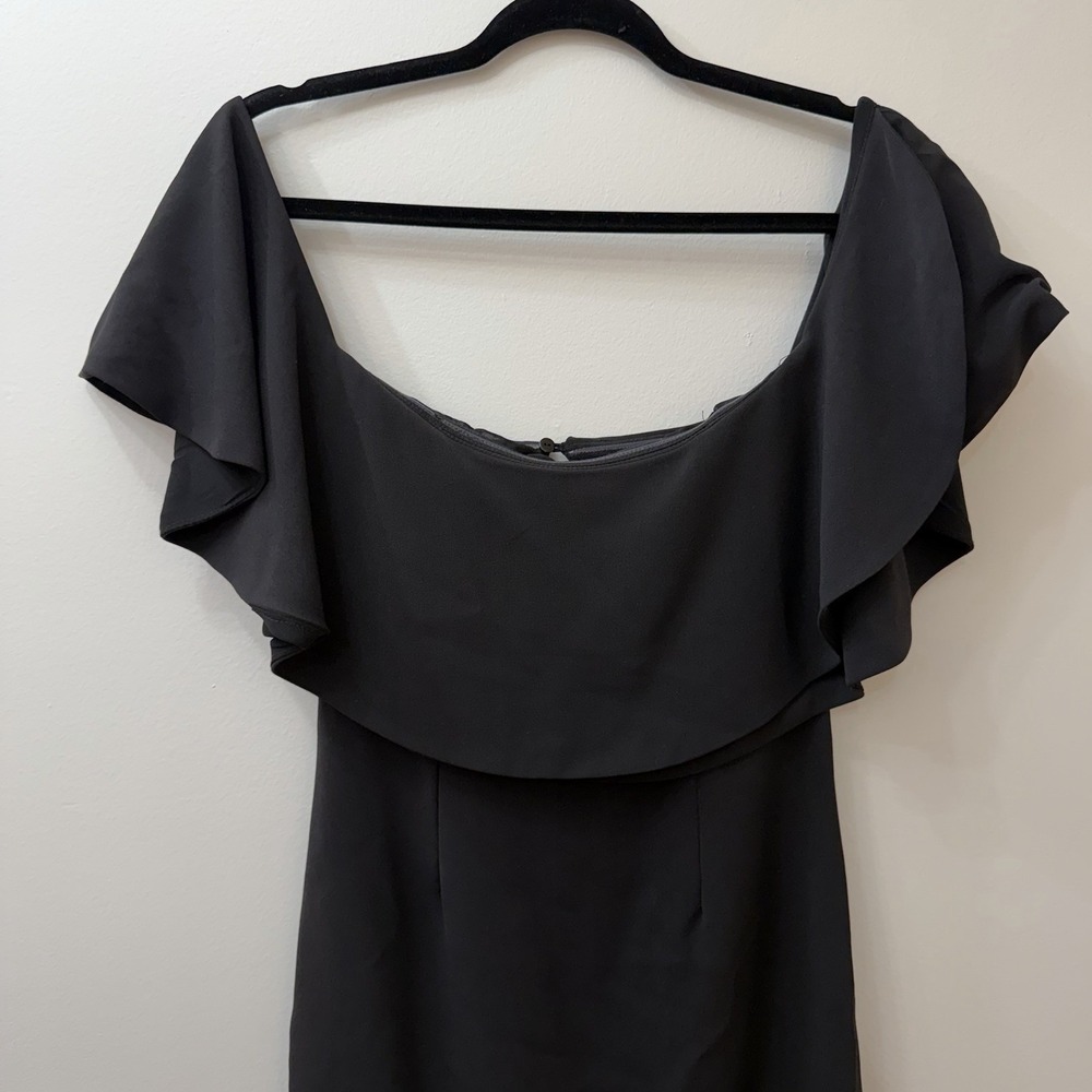 DO + BE Black Off Shoulder Cocktail Dress S Classic‎ Minimalist